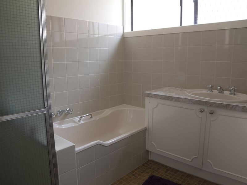 33 Binowee Street, Aspley QLD 4034
