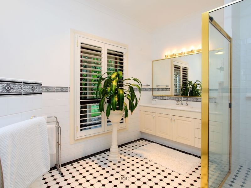 Bridgeman Downs QLD 4035