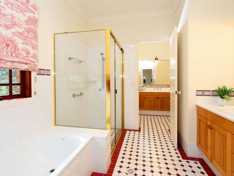 Bridgeman Downs QLD 4035