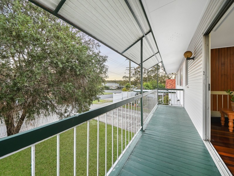 6 Pullford Street, Chermside West QLD 4032