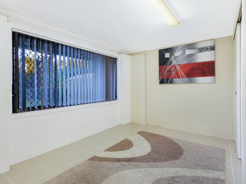 6 Pullford Street, Chermside West QLD 4032