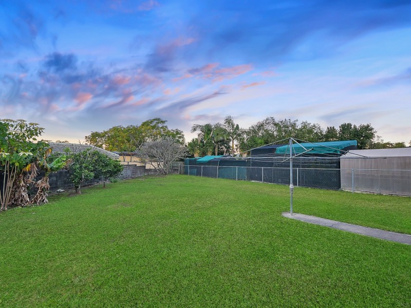 6 Pullford Street, Chermside West QLD 4032