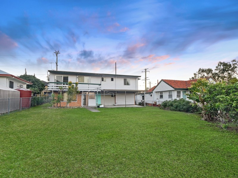 6 Pullford Street, Chermside West QLD 4032