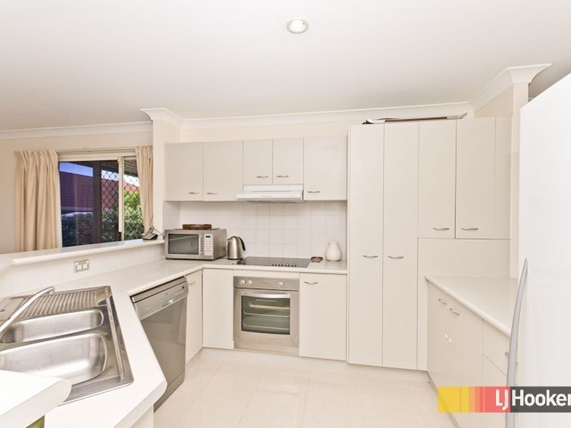 34 Wimbledon Cct, Carseldine QLD 4034