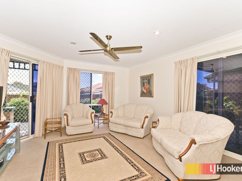 34 Wimbledon Cct, Carseldine QLD 4034