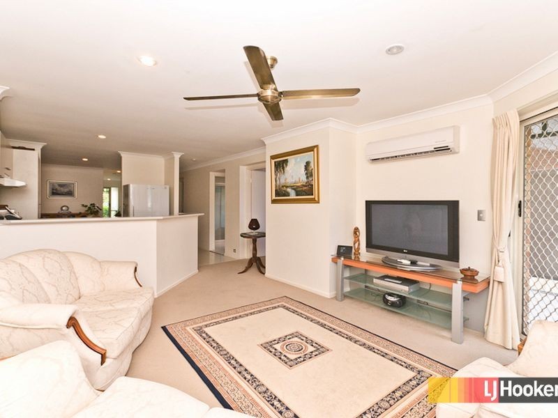 34 Wimbledon Cct, Carseldine QLD 4034