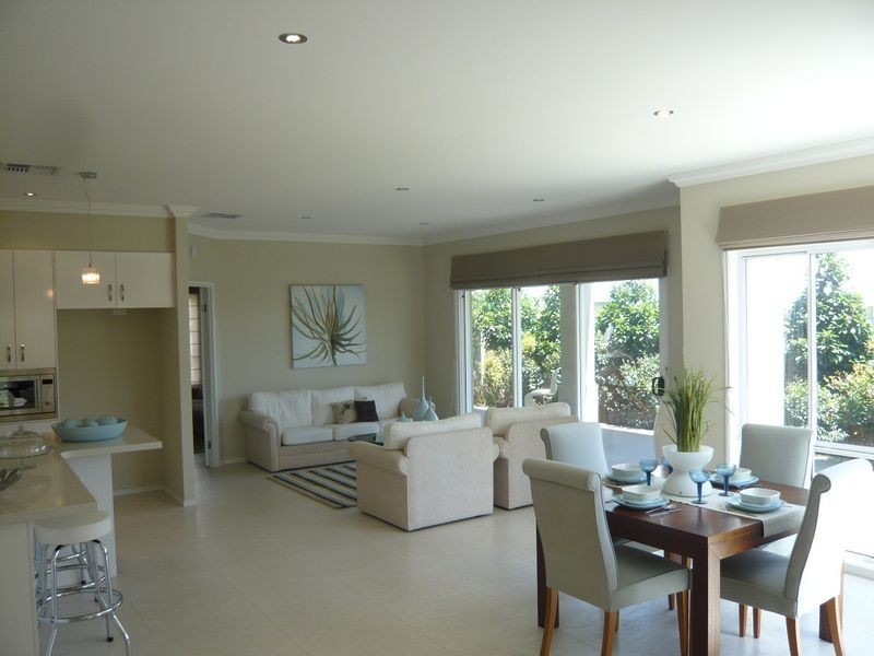 4 Kagan Close, Bridgeman Downs QLD 4035