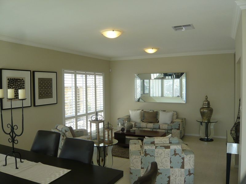 4 Kagan Close, Bridgeman Downs QLD 4035