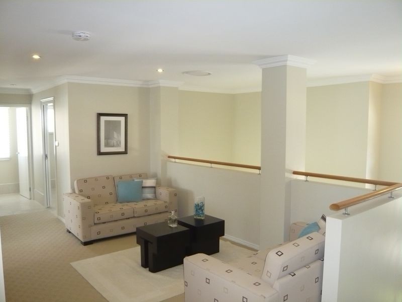4 Kagan Close, Bridgeman Downs QLD 4035