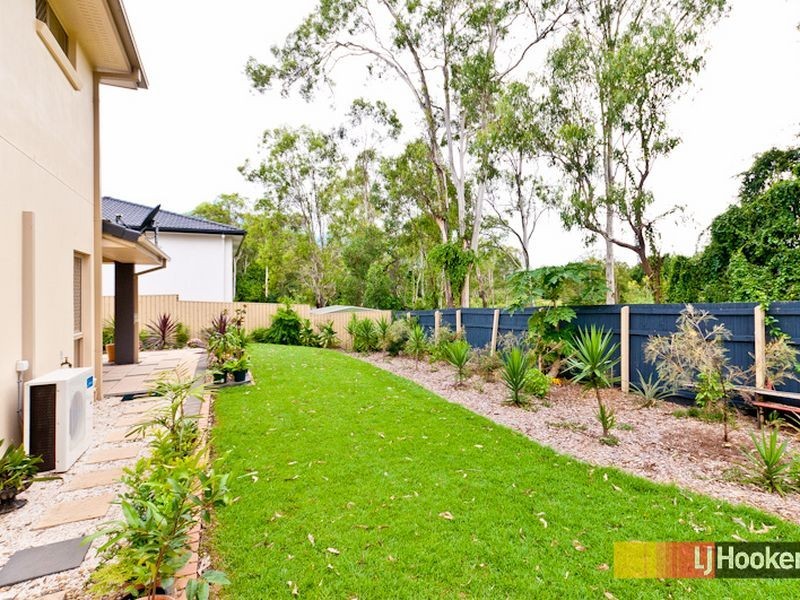 11 Silverbirch Place, Bridgeman Downs QLD 4035