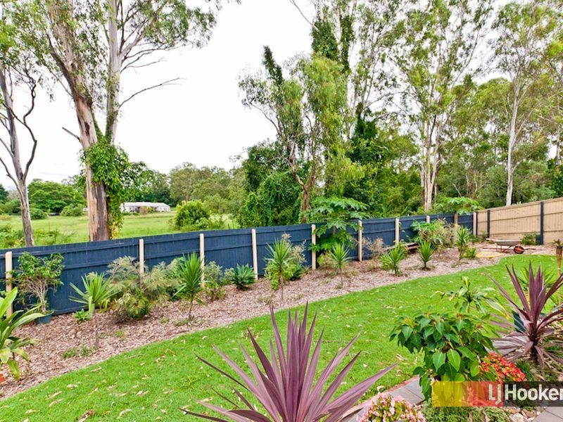 11 Silverbirch Place, Bridgeman Downs QLD 4035