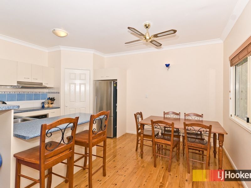 112 Saraband Drive, Eatons Hill QLD 4037