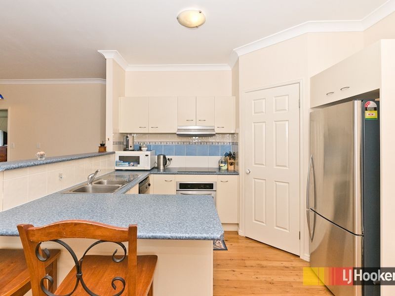 112 Saraband Drive, Eatons Hill QLD 4037