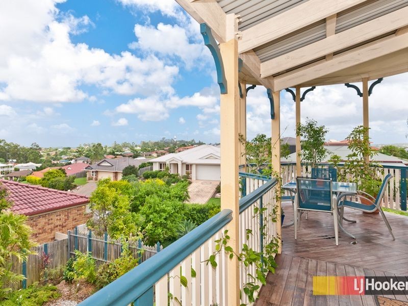 112 Saraband Drive, Eatons Hill QLD 4037