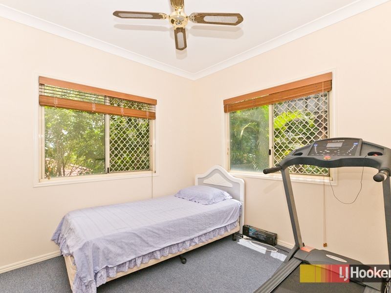 112 Saraband Drive, Eatons Hill QLD 4037