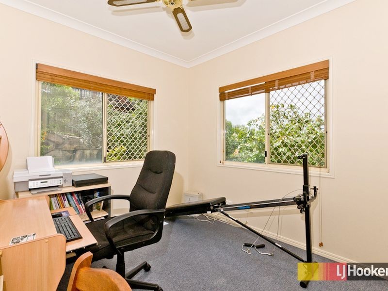 112 Saraband Drive, Eatons Hill QLD 4037