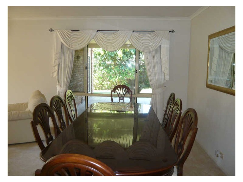 12 Noela Close, Carseldine QLD 4034