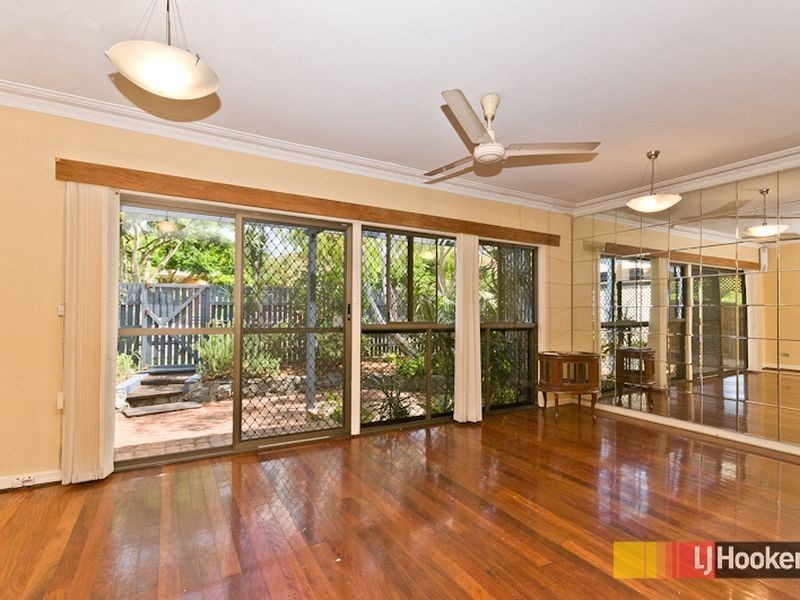 76 Lucan Avenue, Aspley QLD 4034