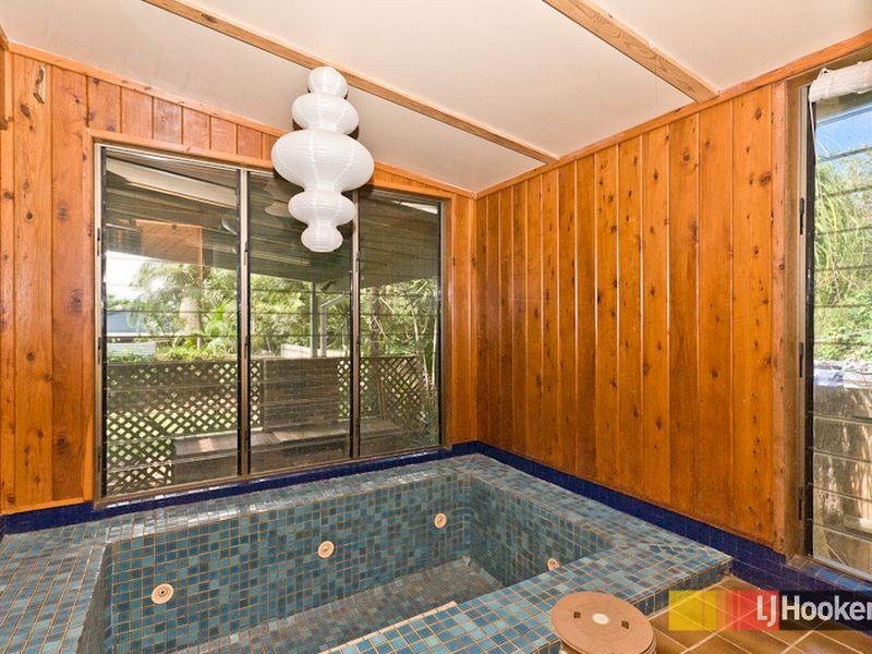 76 Lucan Avenue, Aspley QLD 4034