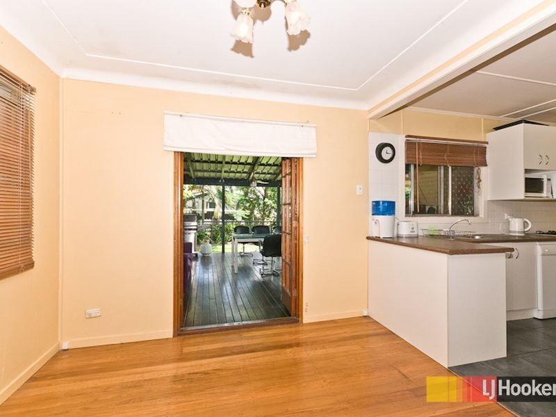 10 Lindale Street, Chermside West QLD 4032