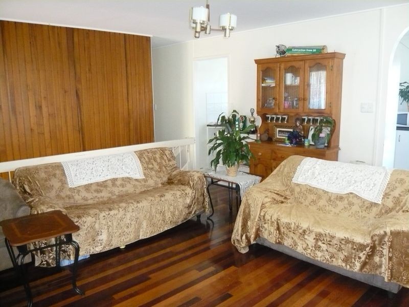 6 Pullford Street, Chermside West QLD 4032