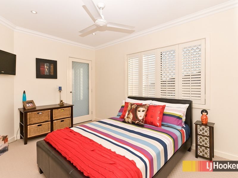 10 Warraba Avenue, Wavell Heights QLD 4012