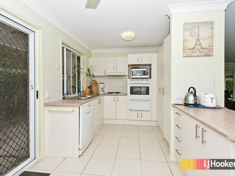 3 Jarrah Place, Fitzgibbon QLD 4018