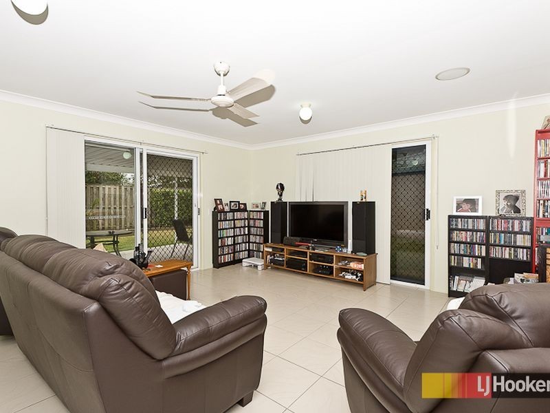 3 Jarrah Place, Fitzgibbon QLD 4018