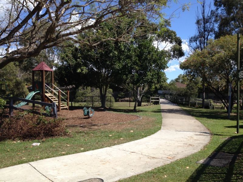 1/40 Desert Willow Way, Fitzgibbon QLD 4018