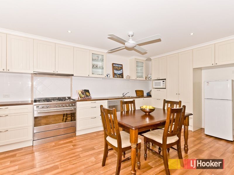 19 Agnes Street, Shorncliffe QLD 4017