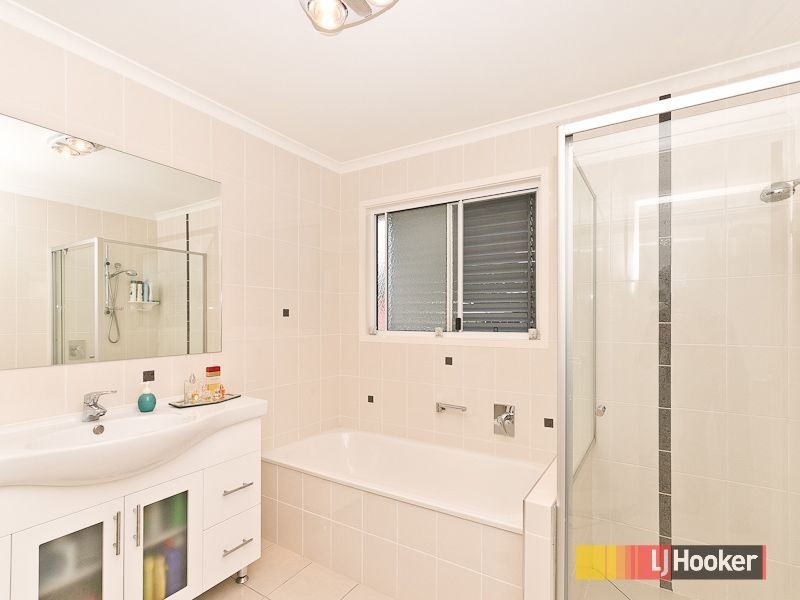 19 Agnes Street, Shorncliffe QLD 4017