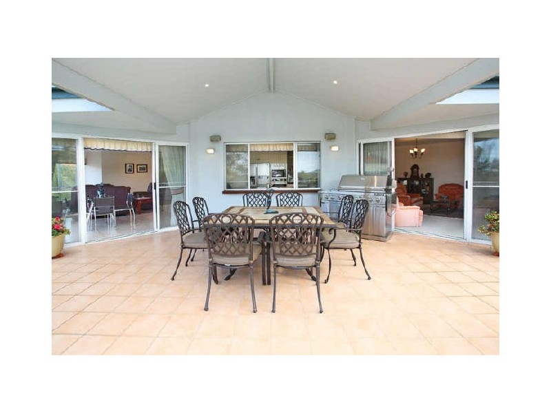 10 Roebig Street, Aspley QLD 4034