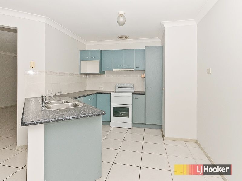 8 Conifer Close, Fitzgibbon QLD 4018