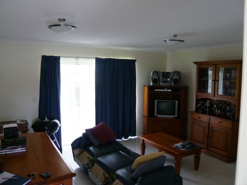 2/30 Leiper Street, Stafford QLD 4053