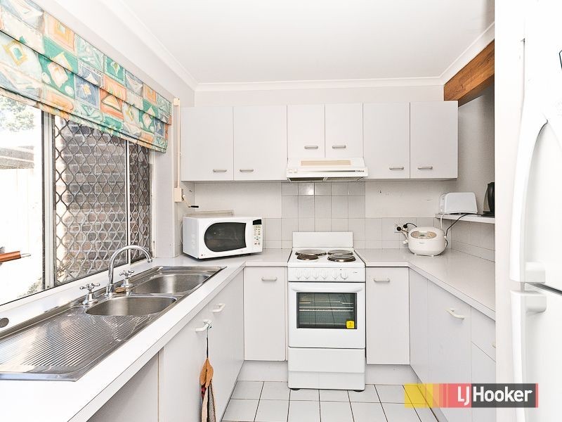 2/5 Bassano Street, Zillmere QLD 4034