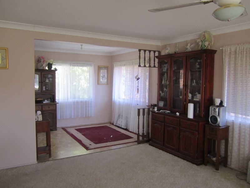 11 Glenside Street, Wavell Heights QLD 4012