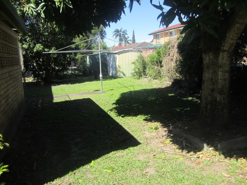 11 Glenside Street, Wavell Heights QLD 4012