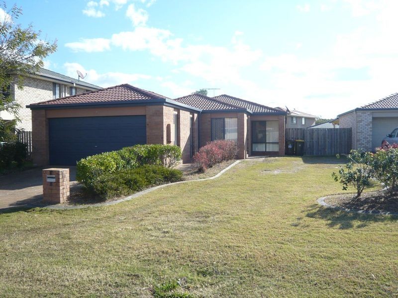 8 Oaktree Place, Bracken Ridge QLD 4017