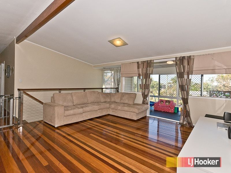 27 Narthanya Street, Chermside West QLD 4032