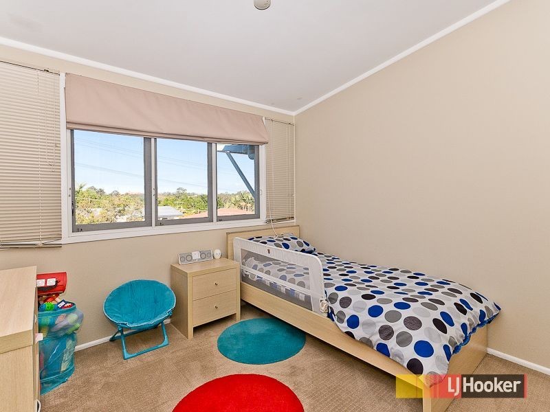 27 Narthanya Street, Chermside West QLD 4032