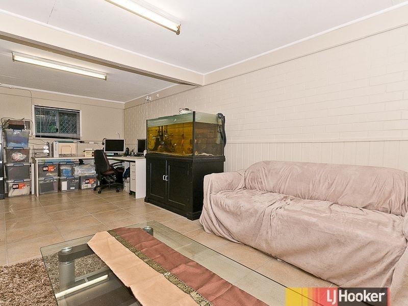 27 Narthanya Street, Chermside West QLD 4032