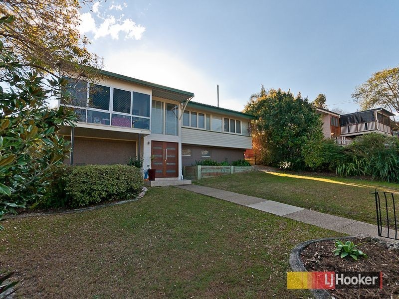 27 Narthanya Street, Chermside West QLD 4032