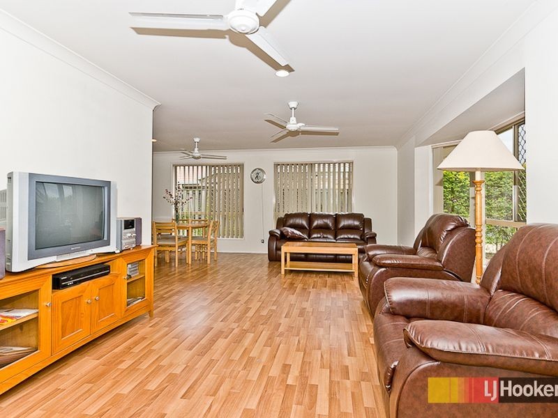 108 Silkyoak Circuit, Fitzgibbon QLD 4018