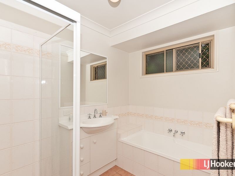 108 Silkyoak Circuit, Fitzgibbon QLD 4018