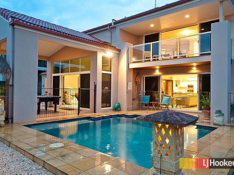 16 Trequanda Place, Bridgeman Downs QLD 4035