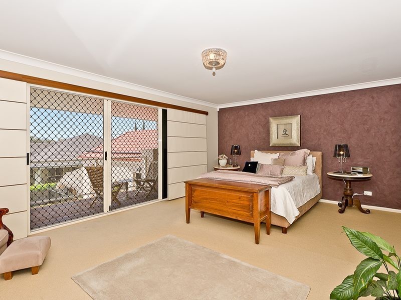 16 Trequanda Place, Bridgeman Downs QLD 4035