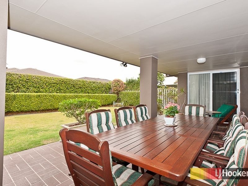 24 Cyperus Crescent, Carseldine QLD 4034