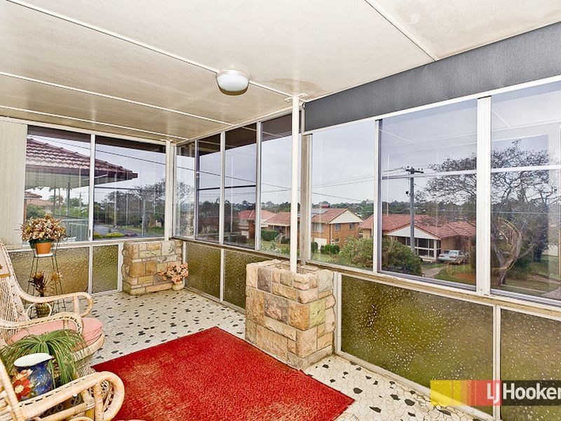 11 Pacific Street, Chermside West QLD 4032