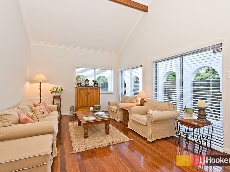 22 Darwin Street, Aspley QLD 4034