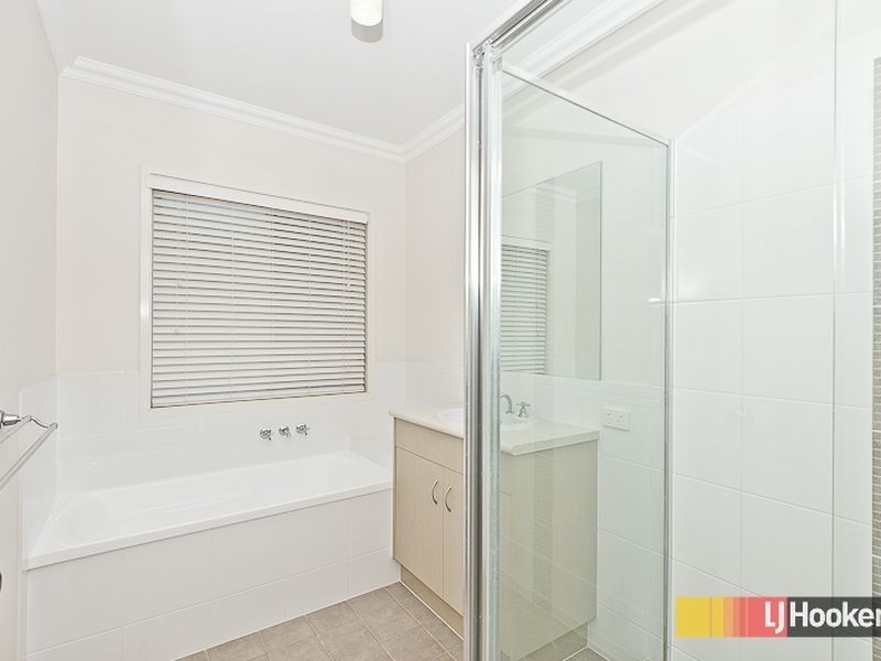 6 Highbridge Cct, Carseldine QLD 4034
